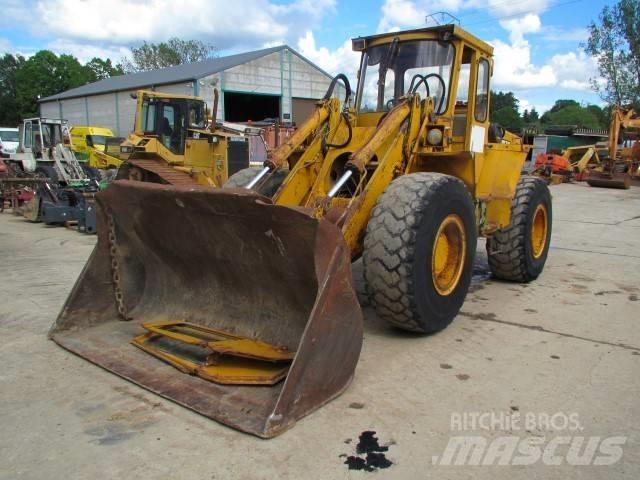 Volvo BM 4400 Naudoti ratiniai krautuvai