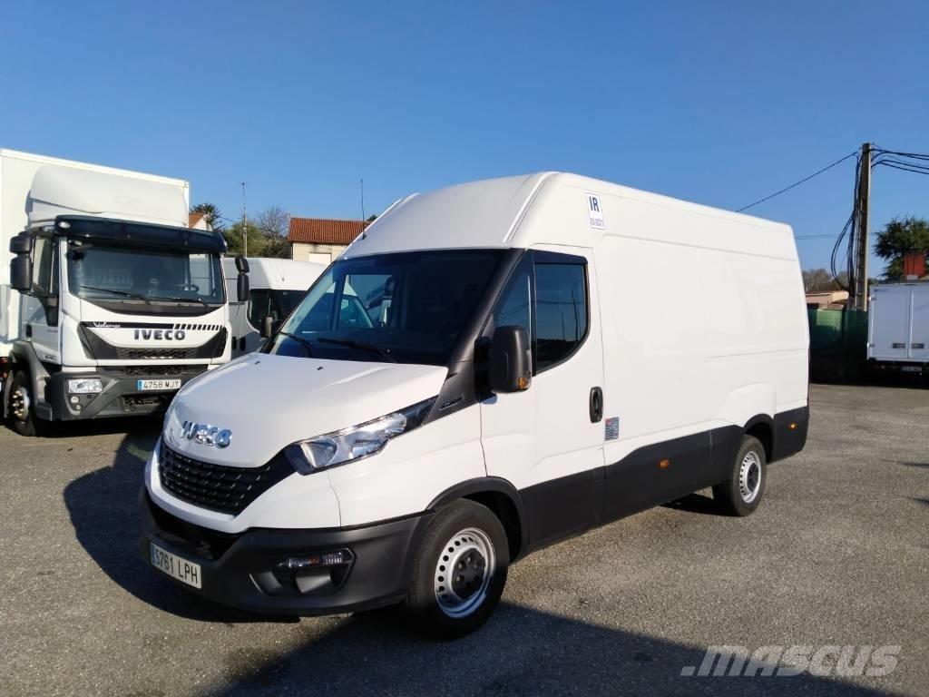 Iveco DAILY 35S16 Krovininiai furgonai