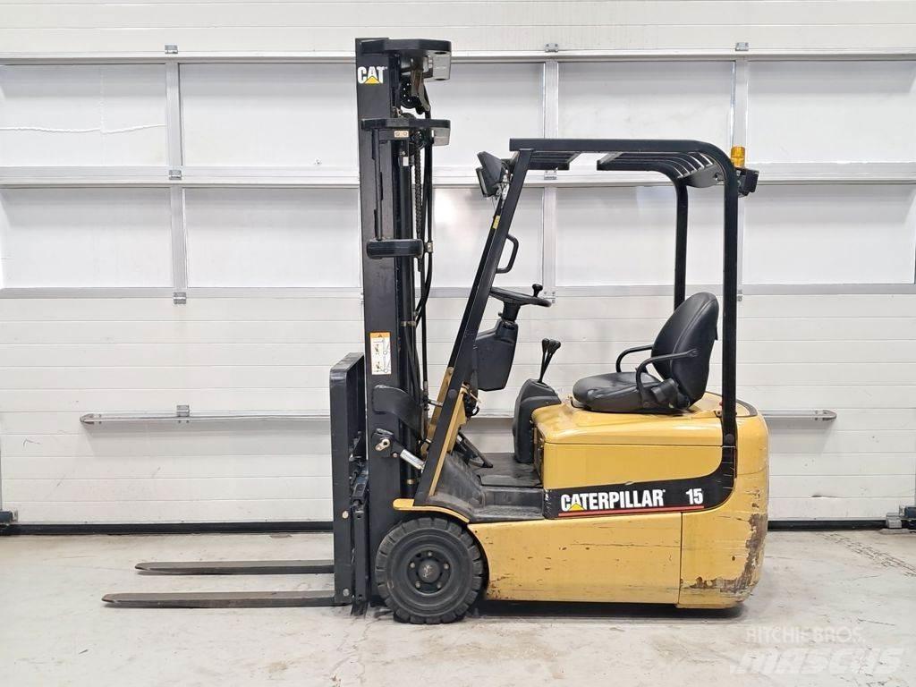 CAT EP15KRT Elektriniai šakiniai krautuvai