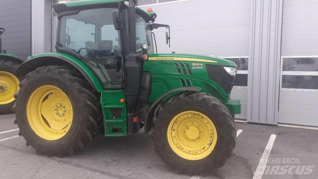 John Deere 6120 R Traktoriai