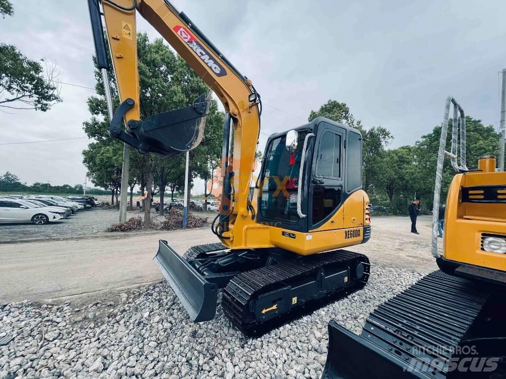 XCMG XE60DA Vikšriniai ekskavatoriai