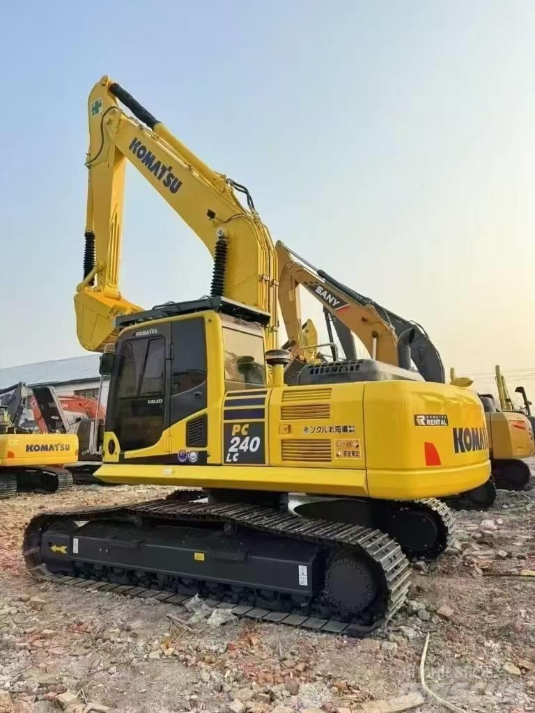 Komatsu PC 240 Vikšriniai ekskavatoriai