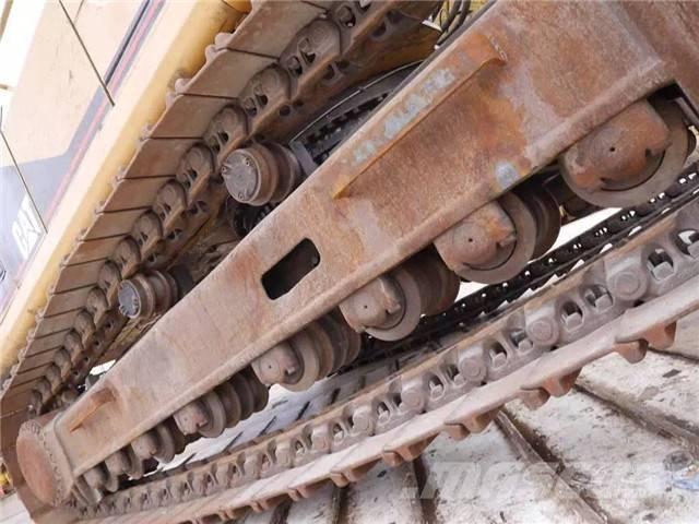 CAT 345 B L Vikšriniai ekskavatoriai