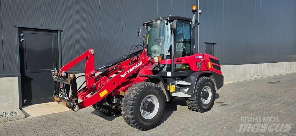 Yanmar V 80 Naudoti ratiniai krautuvai