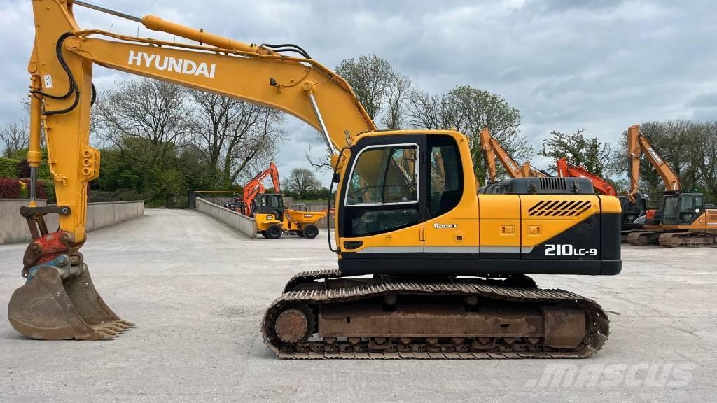 Hyundai 210-9 Vikšriniai ekskavatoriai