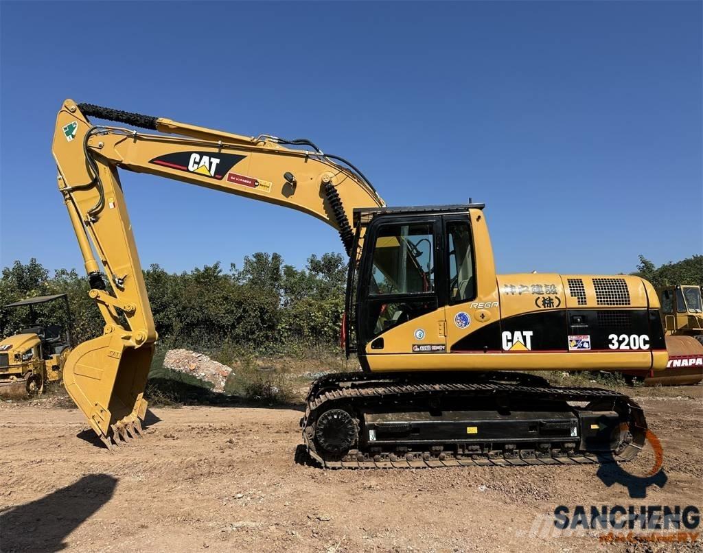CAT 320 C Vikšriniai ekskavatoriai