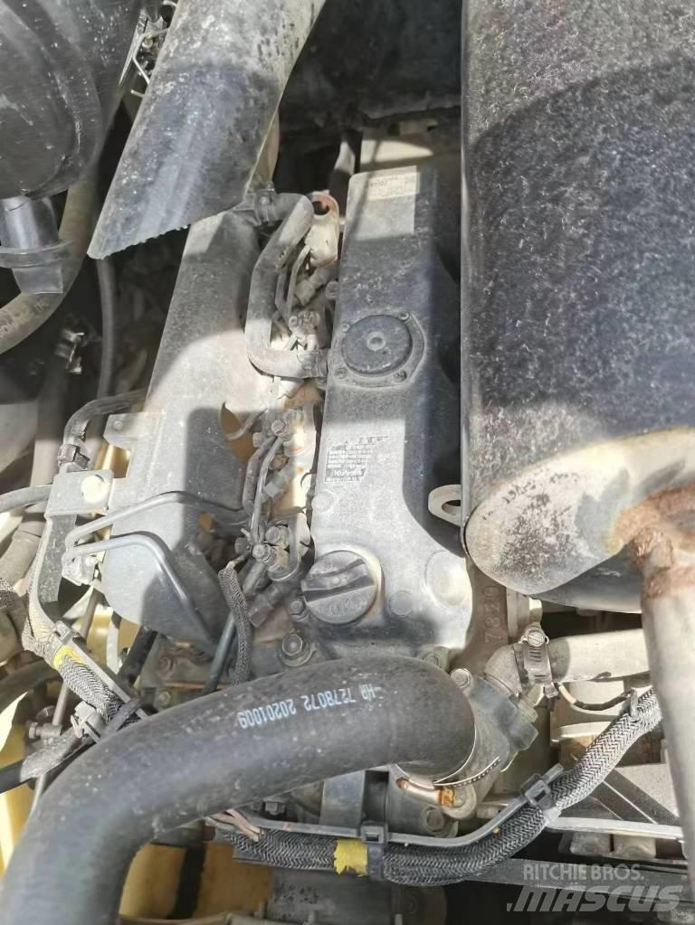 Bobcat S 18 Krautuvai su šoniniu pasukimu