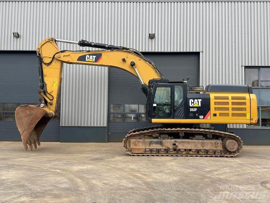 CAT 352F Vikšriniai ekskavatoriai