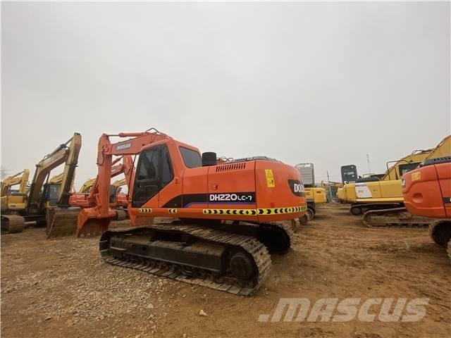Doosan DH220LC-7 Vikšriniai ekskavatoriai