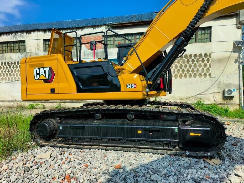 CAT 345GC Vikšriniai ekskavatoriai