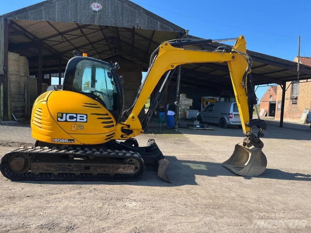 JCB 8085 ZTS Vidutinės galios ekskavatoriai 7-12 t