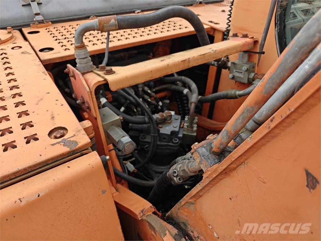 Doosan DX 225 LC Aukštuminiai ekskavatoriai