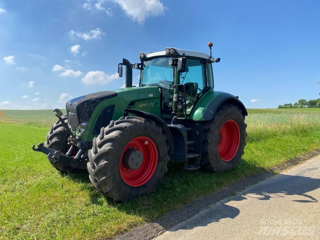 Fendt 933 Vario Traktoriai