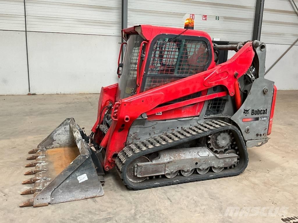 Bobcat T 590 Krautuvai su šoniniu pasukimu