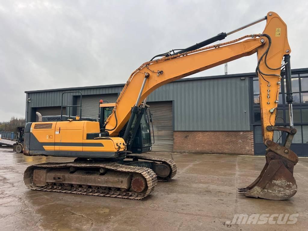 Hyundai HX 220 L Vikšriniai ekskavatoriai