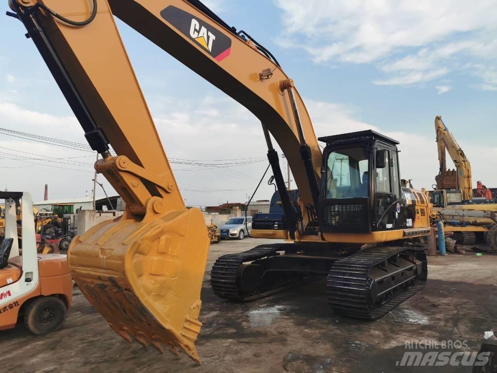 CAT 330DL Vikšriniai ekskavatoriai