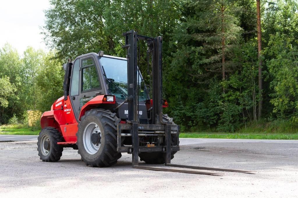 Manitou M 30.4 Visureigiai krautuvai