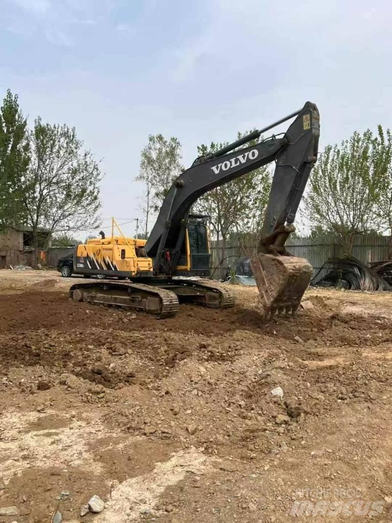 Volvo EC 240 Vikšriniai ekskavatoriai