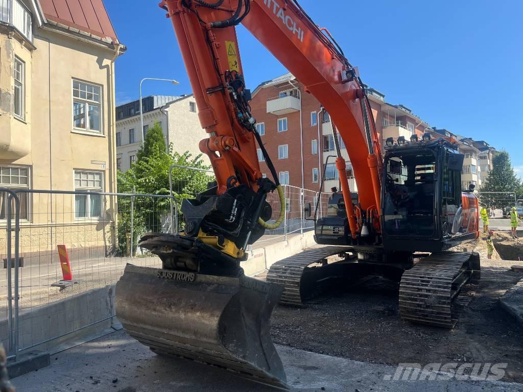 Hitachi ZX 210 Vikšriniai ekskavatoriai
