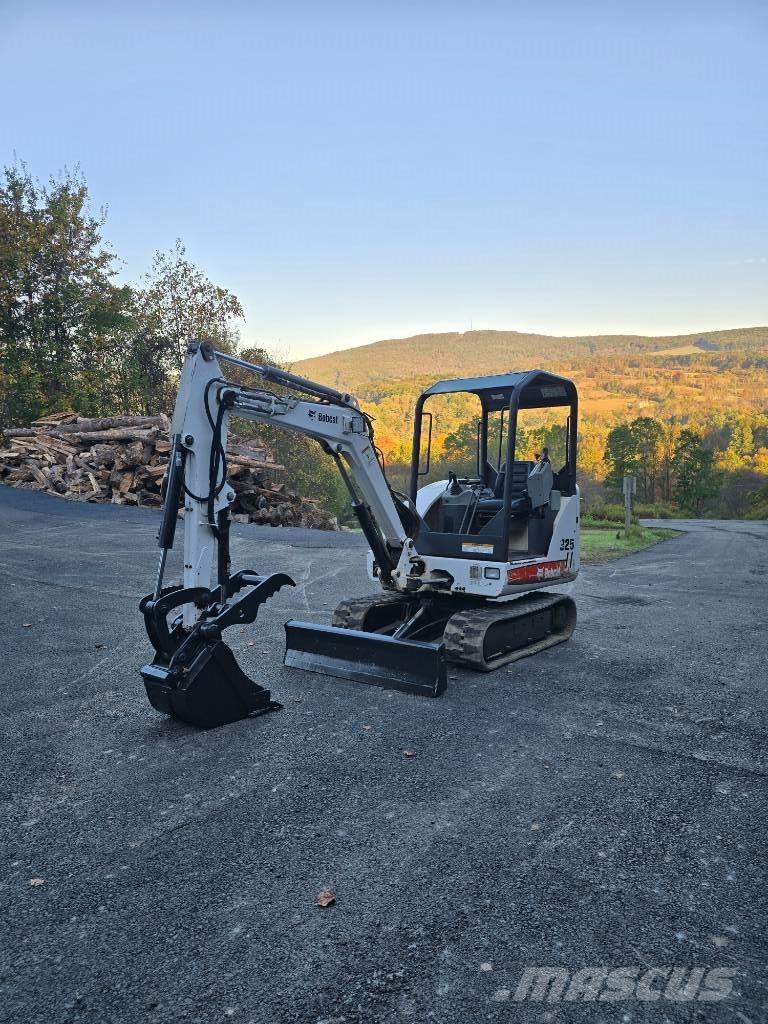 Bobcat 325 G Mini ekskavatoriai < 7 t
