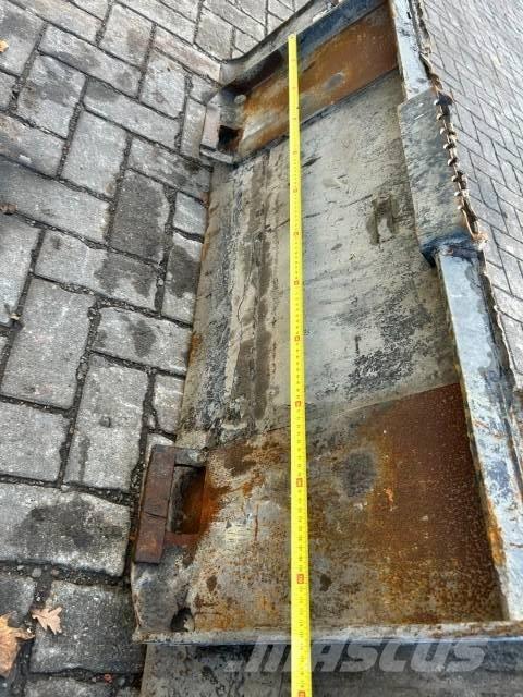 Bobcat bak CAT Kaušai