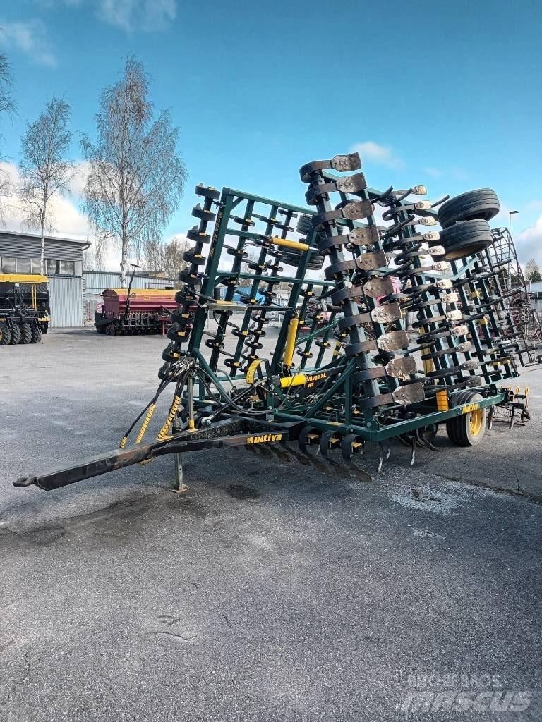 Multiva Mega XL 700 Akėčios
