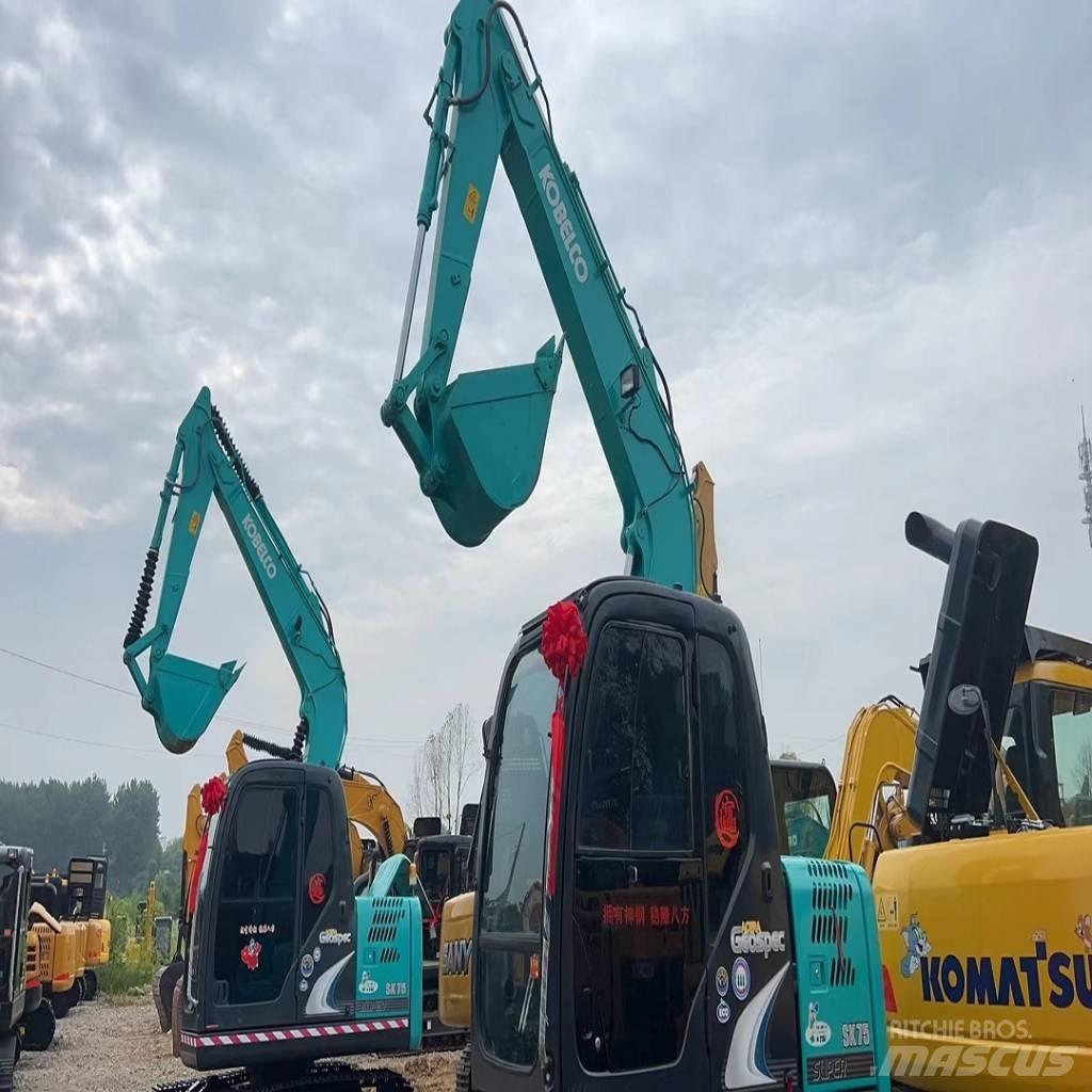 Kobelco SK 75 Vikšriniai ekskavatoriai