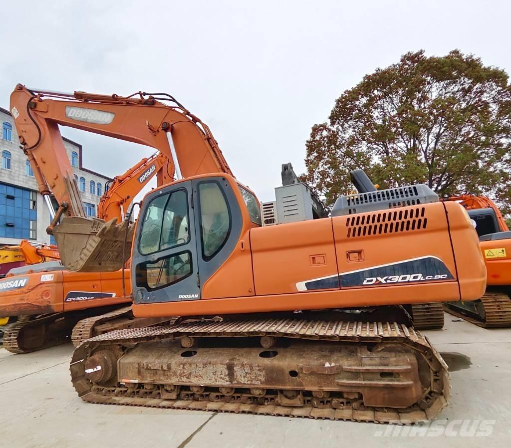 Doosan DX 300 LC-9C Vikšriniai ekskavatoriai