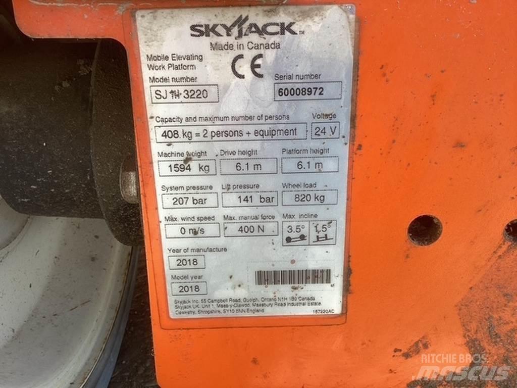 SkyJack SJIII3220 Žirkliniai keltuvai