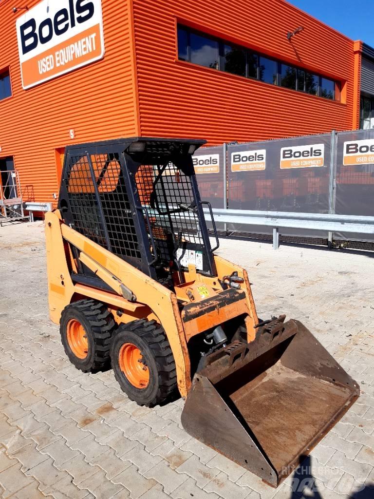 Bobcat S 70 Krautuvai su šoniniu pasukimu