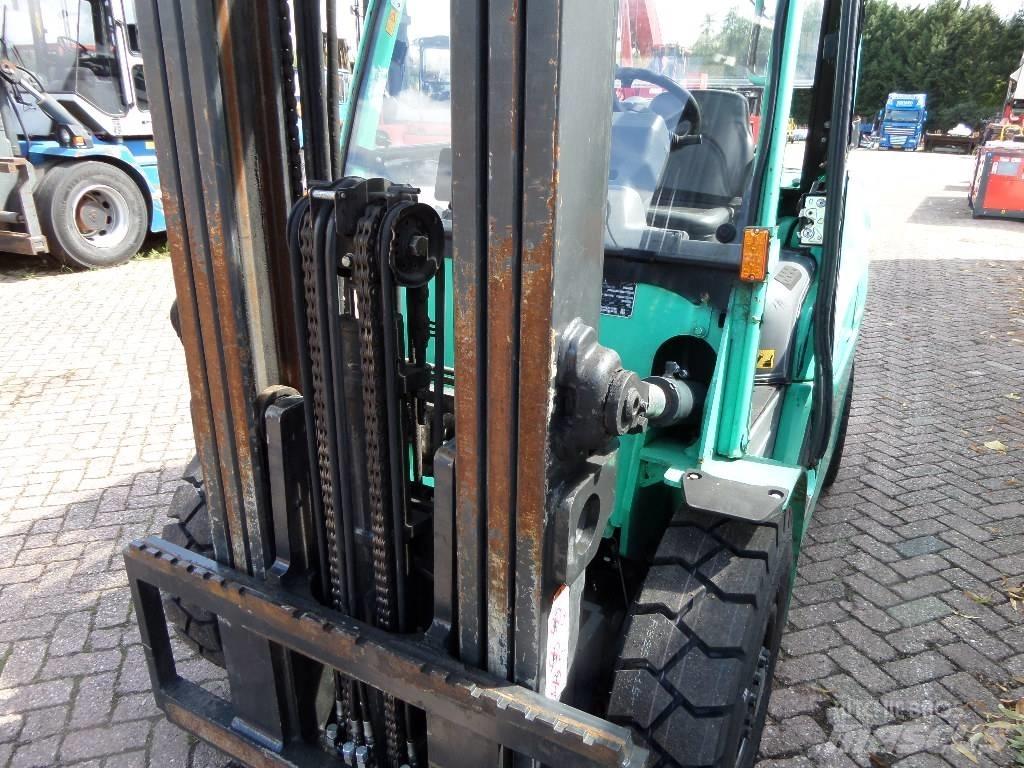Mitsubishi FD45NT Dyzeliniai krautuvai