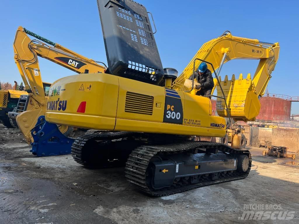 Komatsu PC300 Vikšriniai ekskavatoriai