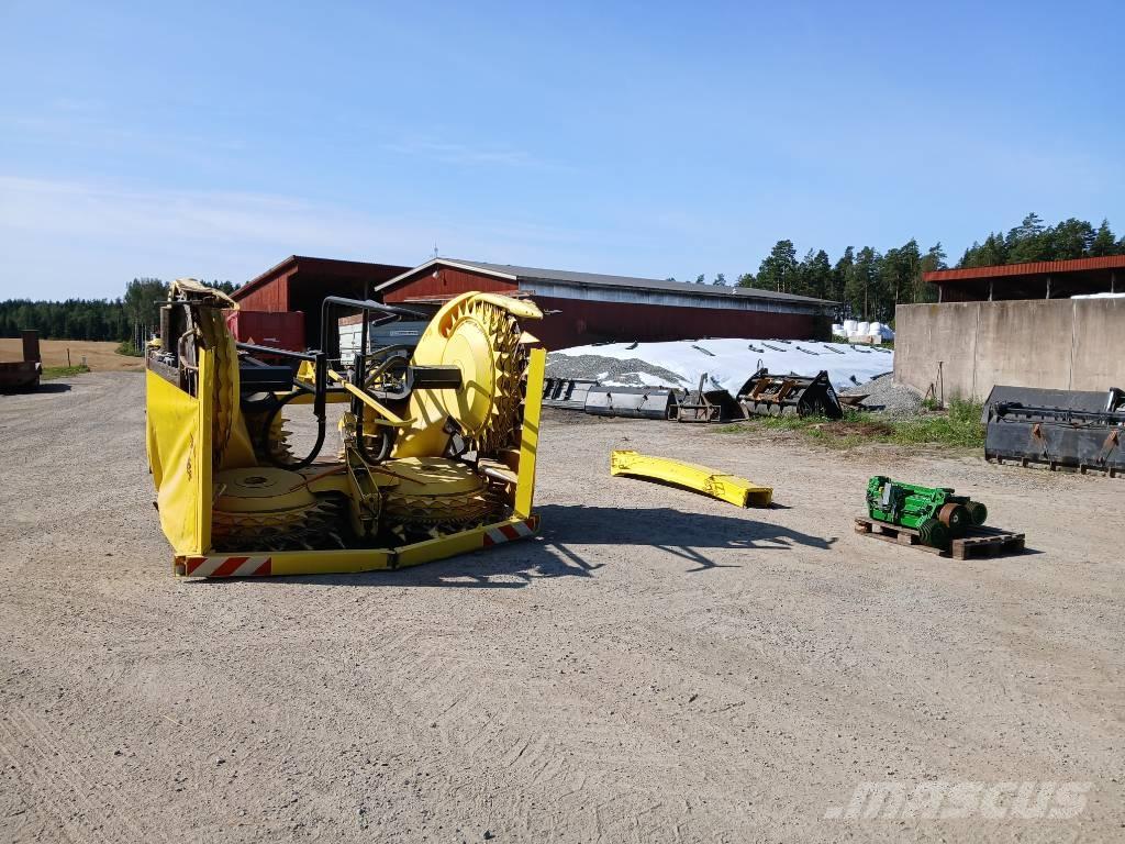 John Deere 460 Plus Pašarų ruošimo technika