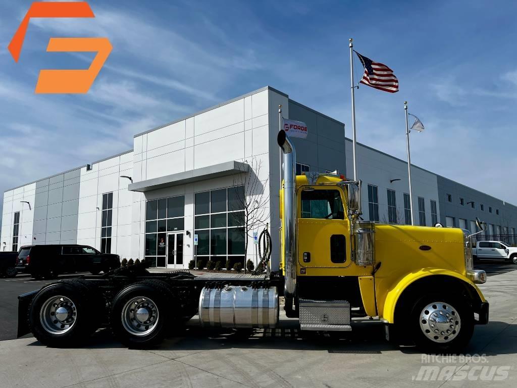 Peterbilt 389 Naudoti vilkikai