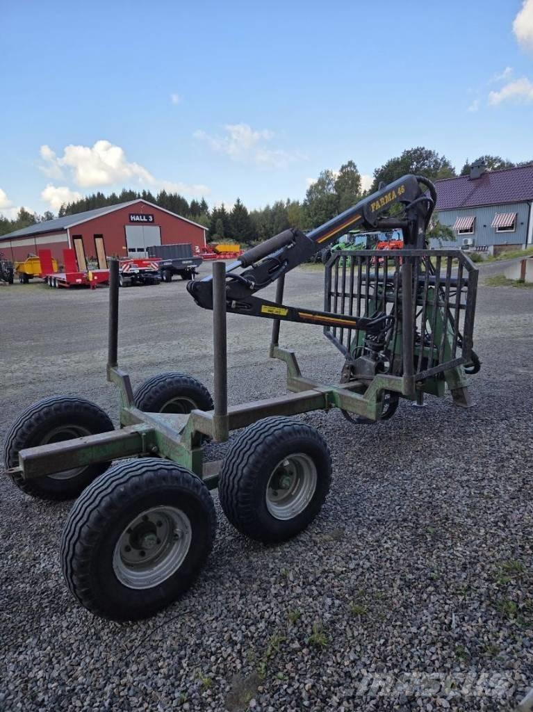 Farma CT 4,6D Miškovežių priekabos