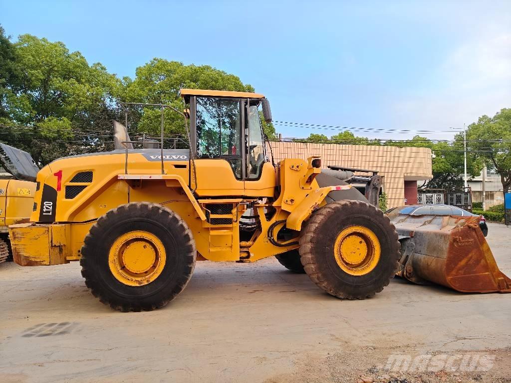 Volvo L 120 Naudoti ratiniai krautuvai