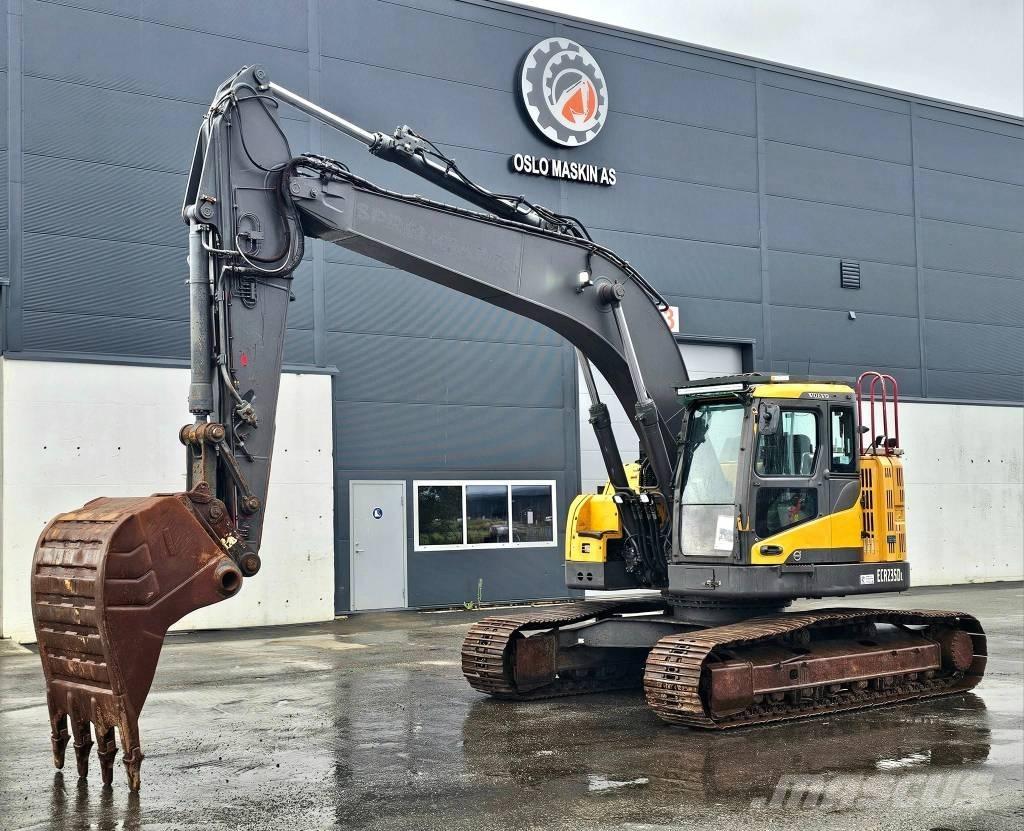 Volvo ECR235 DL Vikšriniai ekskavatoriai