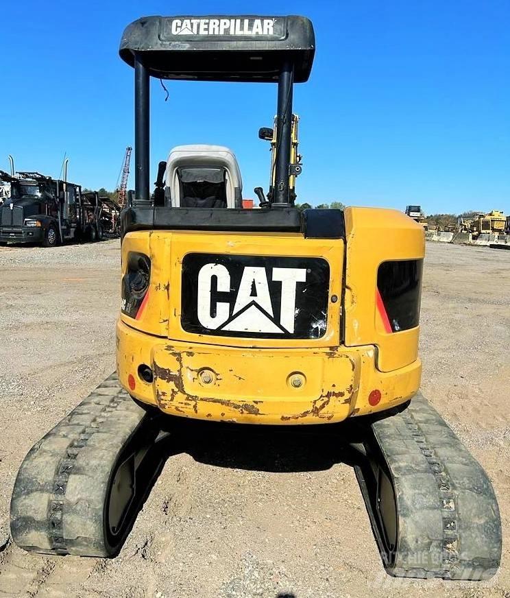 CAT 304 C CR Mini ekskavatoriai < 7 t