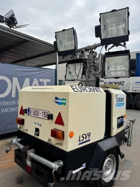 Doosan LSV 9 Apšvietimo bokšteliai