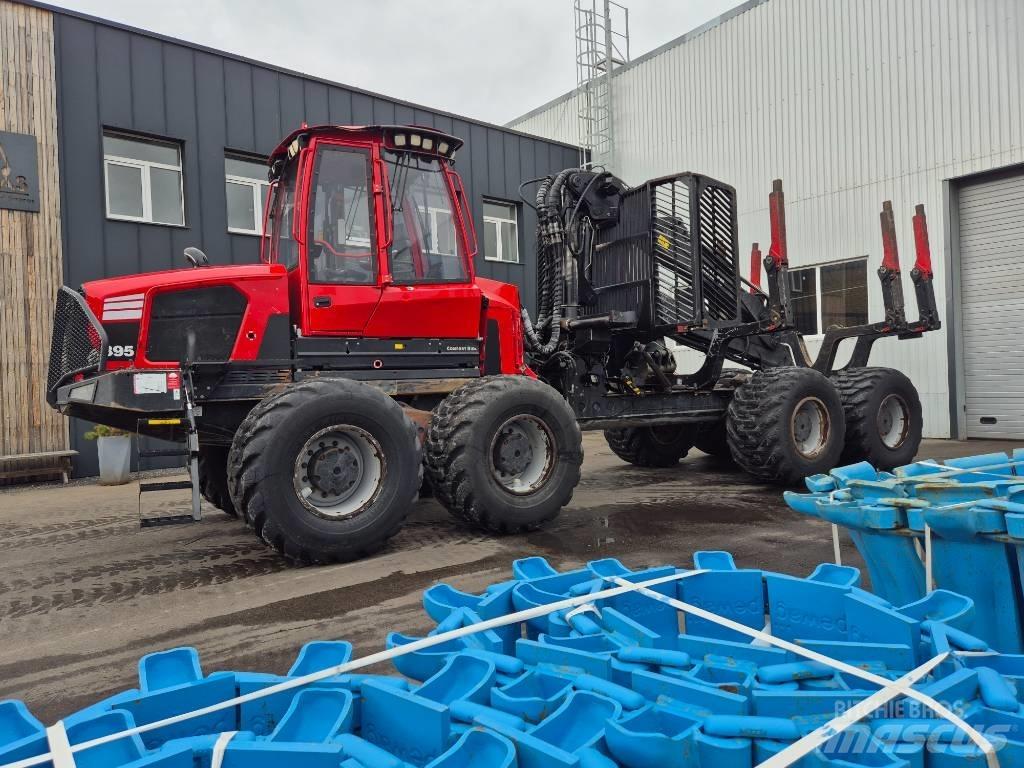 Komatsu 895 Naudoti miškovežiai (Forvarderiai)