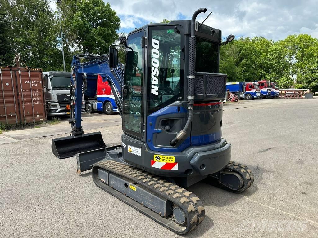 Doosan DX 35 Z Mini ekskavatoriai < 7 t