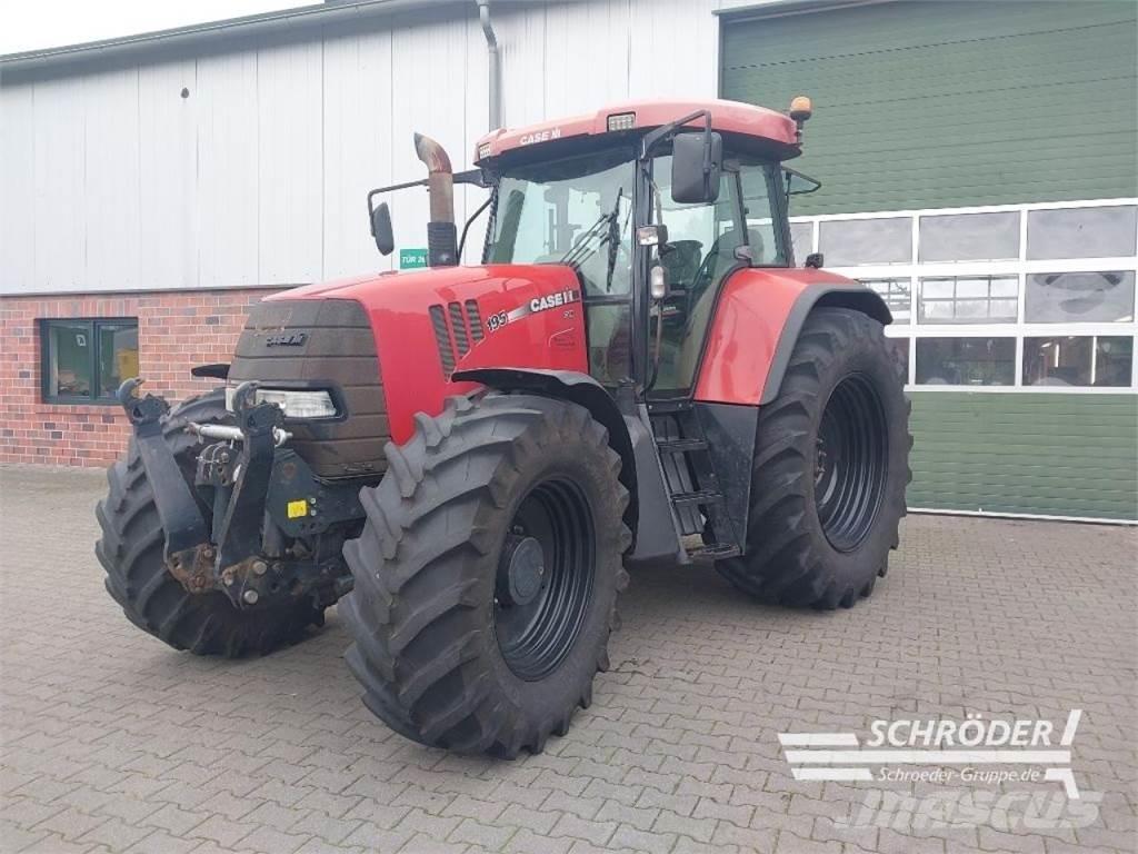 Case IH CVX 195 Traktoriai