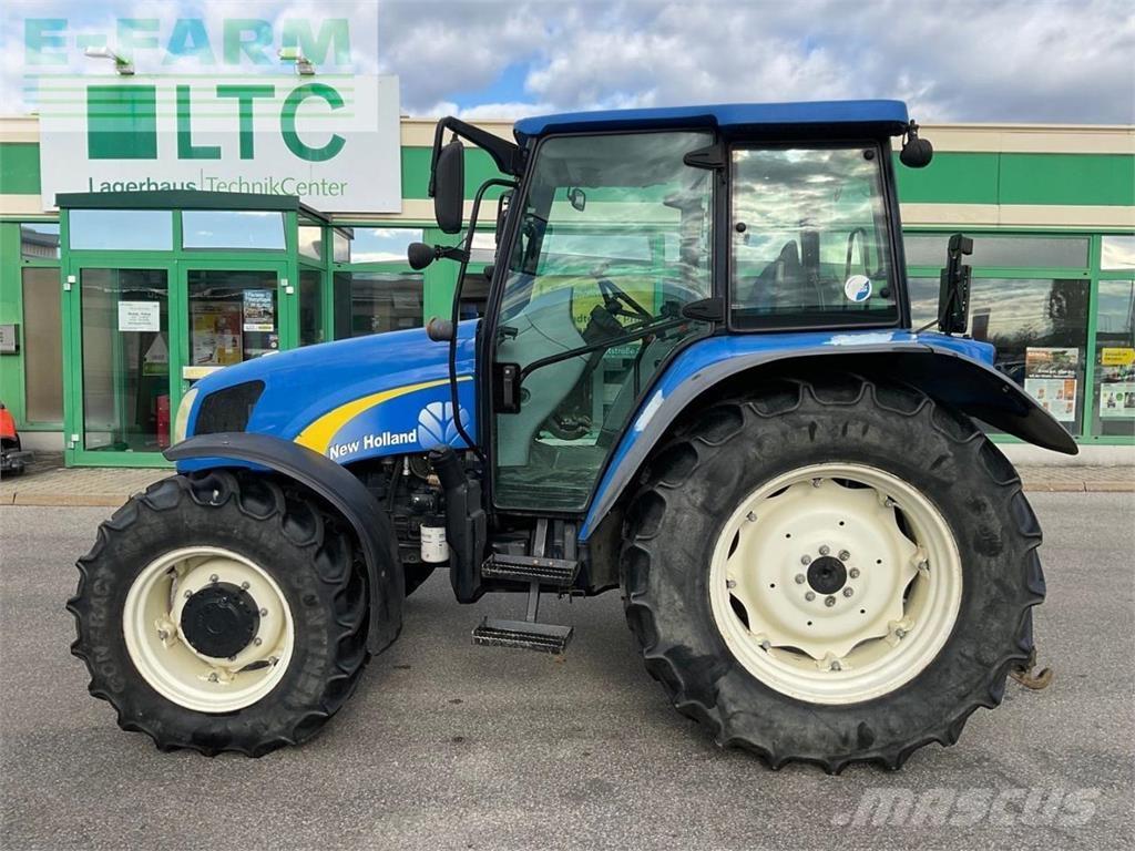 New Holland T 5030 Traktoriai