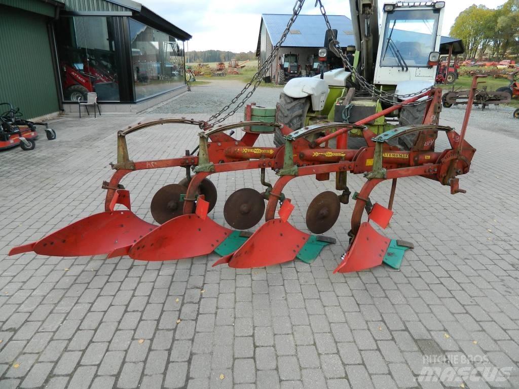 Kverneland 4 Standartiniai plūgai