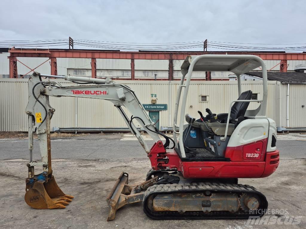 Takeuchi TB 230 Mini ekskavatoriai < 7 t