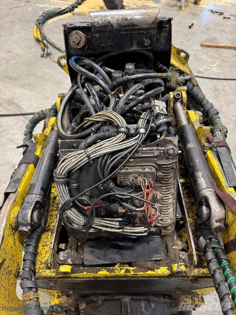 John Deere H415 Medžių kirtimo mašinų darbinės galvos