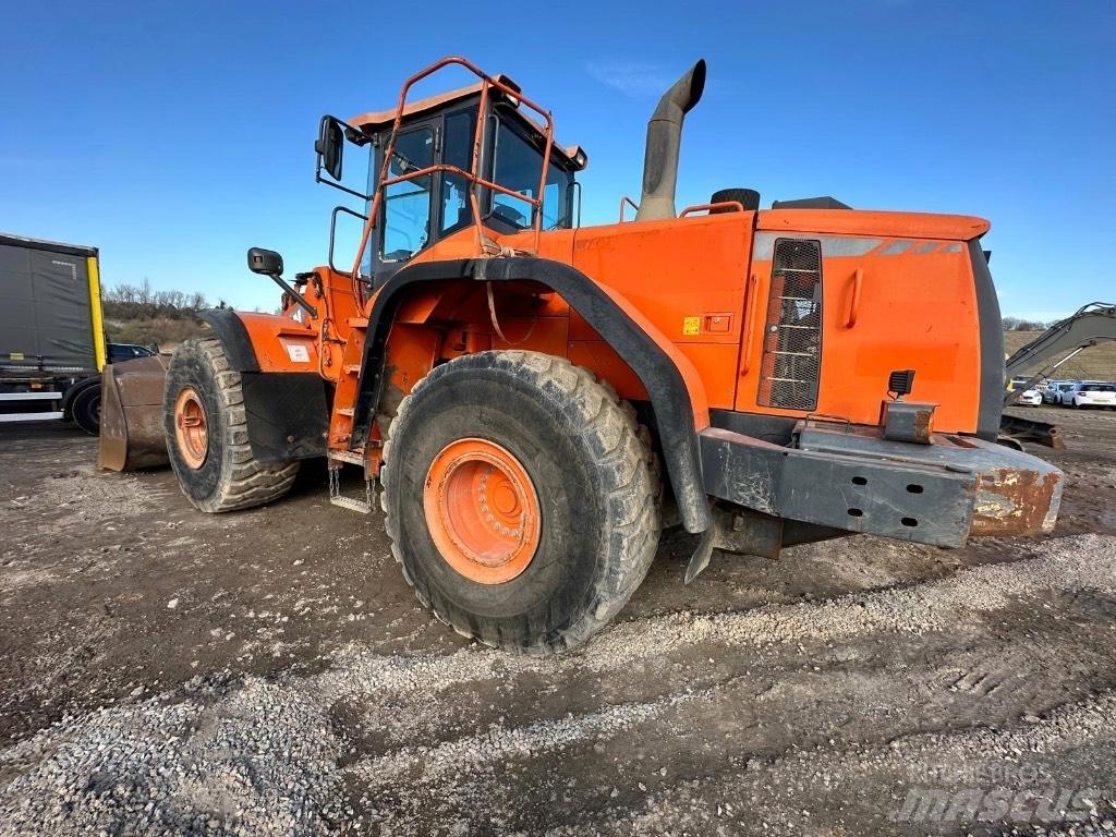 Doosan DX420-3 Ratiniai ekskavatoriai