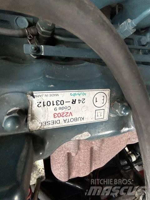 Kubota R 520 Naudoti ratiniai krautuvai