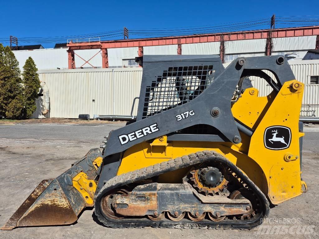 John Deere 317 Krautuvai su šoniniu pasukimu