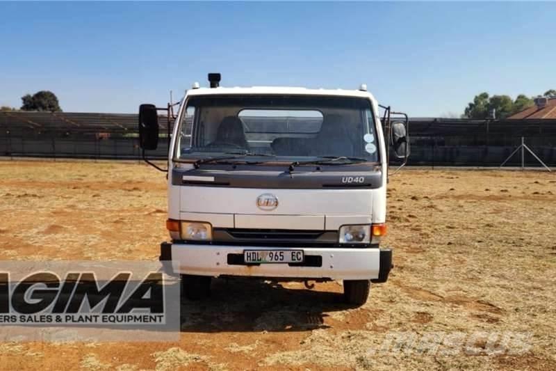 Nissan UD40 Kita